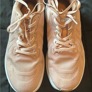 Avia Women's Pink Sneakers 8m